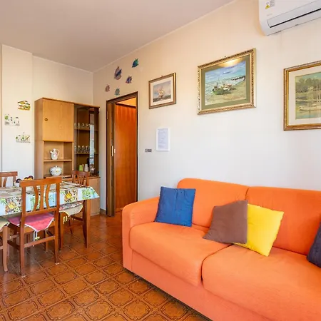 - 5 Minuti A Piedi Dalle Spiagge E Parcheggio Privato Apartman
